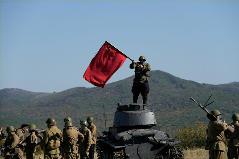 Военно-исторический фестиваль "Битва за Кавказ" прошел в Казбековском районе. Военно-исторический фестиваль "Битва за Кавказ" прошел в Казбековском районе.